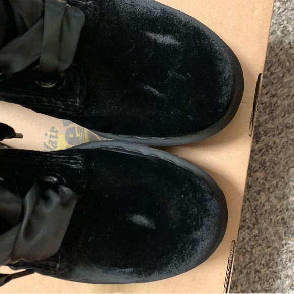 Dr Martens Molly Velvet Platform Boots - Picture 4 of 7